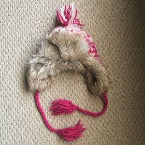 American Eagle Pom knit hat